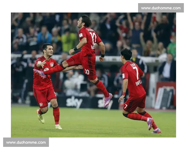 勒沃库森持续追逐阿克利乌什,摩纳哥标价降至 5000 万欧以下 勒沃库森持续追逐阿克利乌什,摩纳哥标价降至 5000 万欧以下