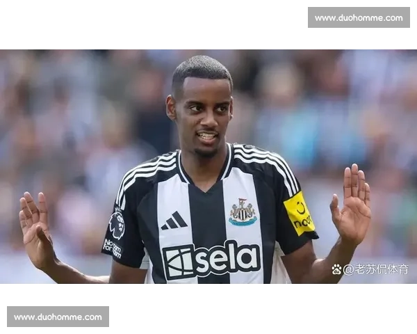 伊萨克遭纽卡隔离训练!转会博弈升级,红军 1.1 亿报价引发信任危机 伊萨克遭纽卡隔离训练!转会博弈升级,红军 1.1 亿报价引发信任危机